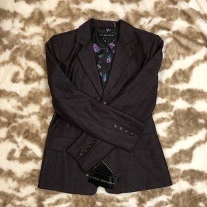Sz 6 Eggplant 3 Button Via Spiga Career Blazer
